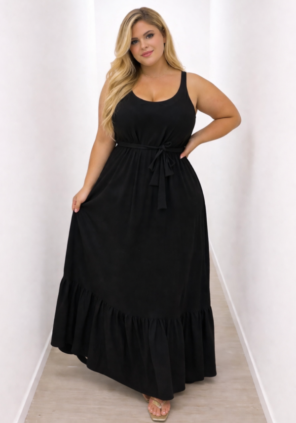 Vestido longo Maria festas plus size preto